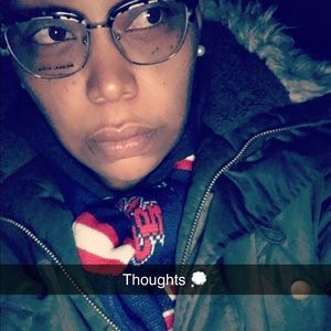 Meet your Posher, Danelle